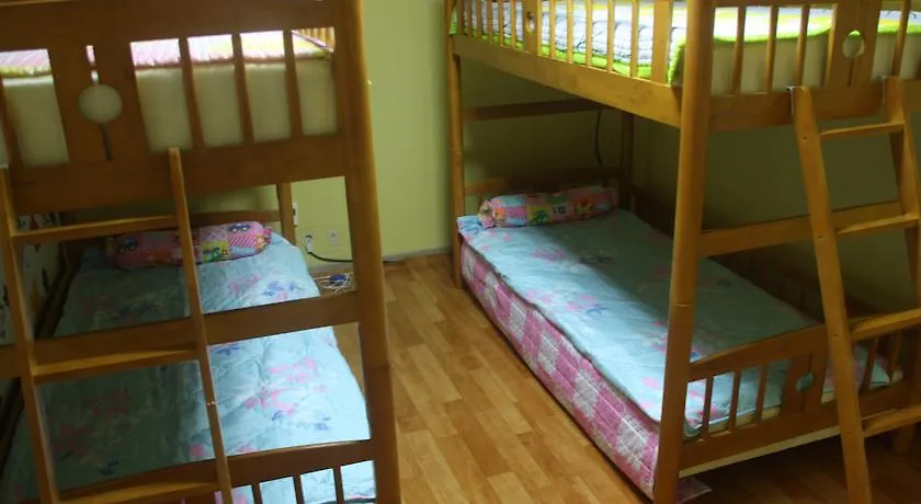 Pensionat Hilltop Guesthouse Jeju