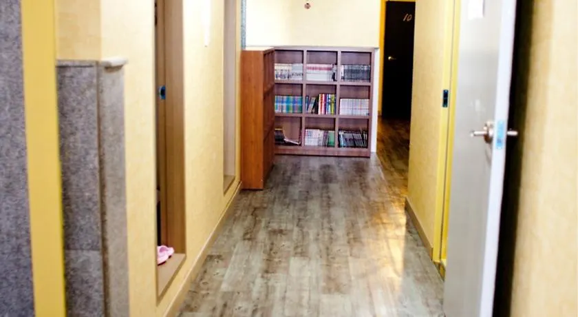 Hilltop Guesthouse Jeju Pensionat
