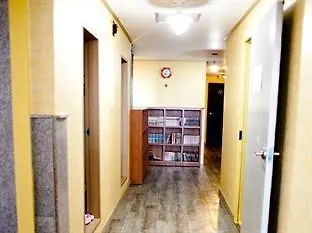 Pensionat Hilltop Guesthouse Jeju